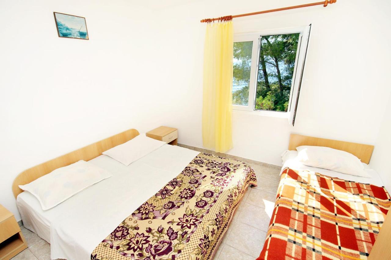 Seaside Secluded Apartments Cove Tvrdni Dolac, Hvar - 2997 Gdinj Exterior photo